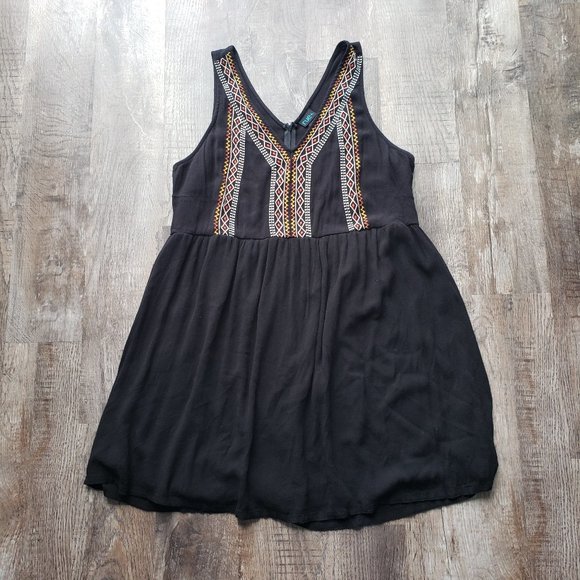 Rue21 Tribal Black Dress - Picture 2 of 4